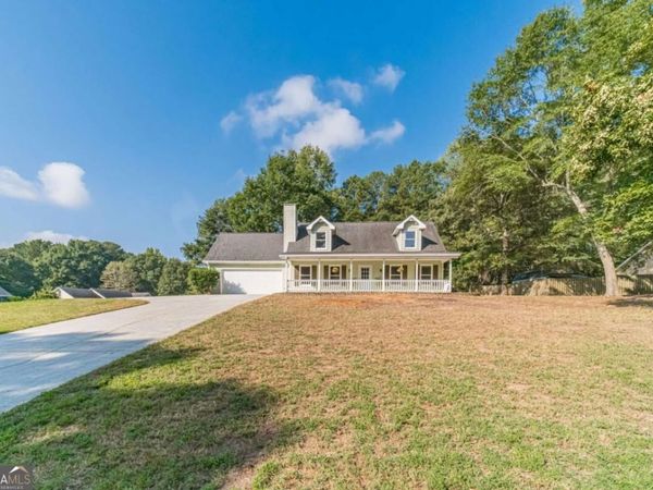 2275 Huntington Drive, Loganville, GA 30052