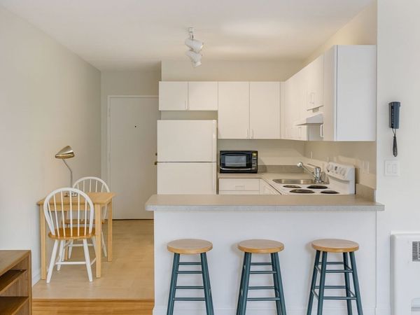 200 Swanton, Unit 708, Winchester, MA 01890
