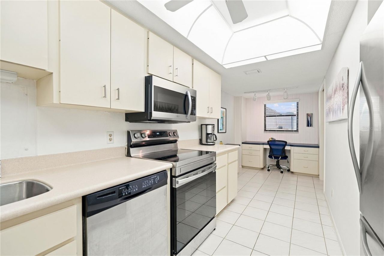 8701 Midnight Pass Road, Unit 304A, Sarasota, FL 34242 Photo