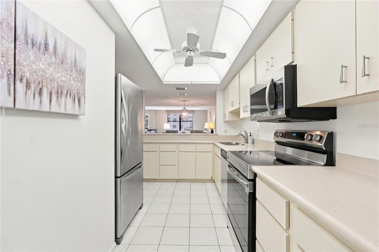 8701 Midnight Pass Road, Unit 304A, Sarasota, FL 34242 Photo