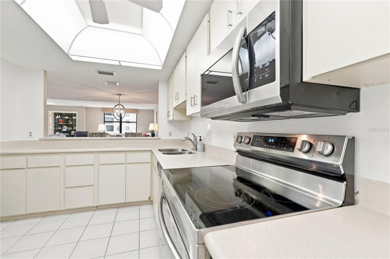 8701 Midnight Pass Road, Unit 304A, Sarasota, FL 34242 Photo