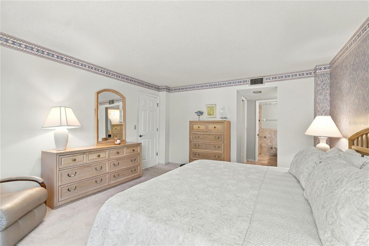 8701 Midnight Pass Road, Unit 304A, Sarasota, FL 34242 Photo