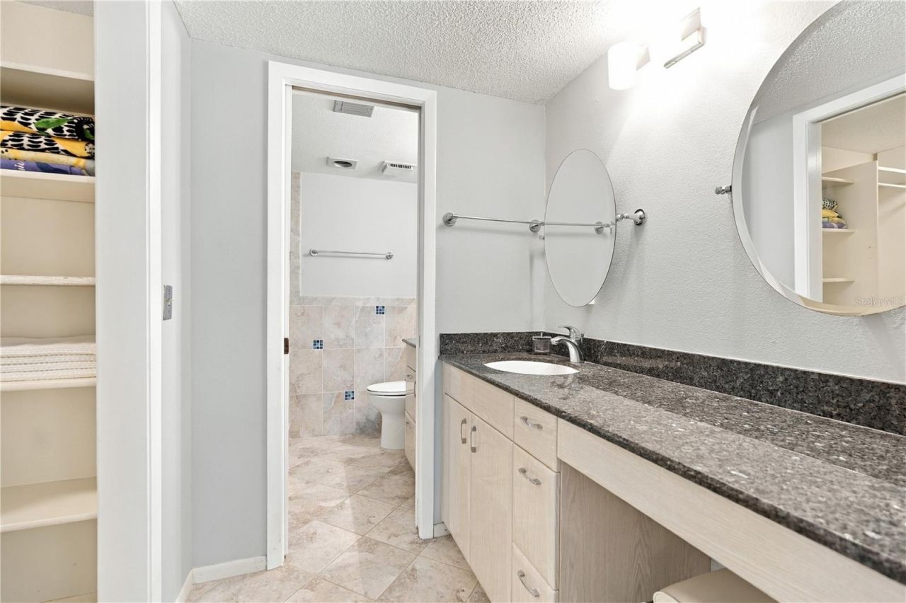 8701 Midnight Pass Road, Unit 304A, Sarasota, FL 34242 Photo