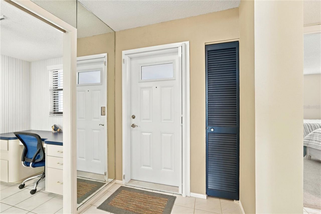8701 Midnight Pass Road, Unit 304A, Sarasota, FL 34242 Photo
