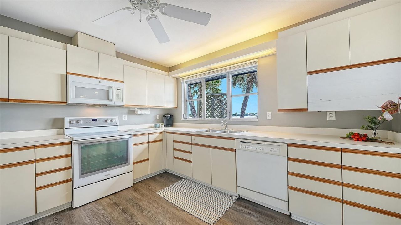 1604 Casey Key Road, Nokomis, FL 34275 Photo