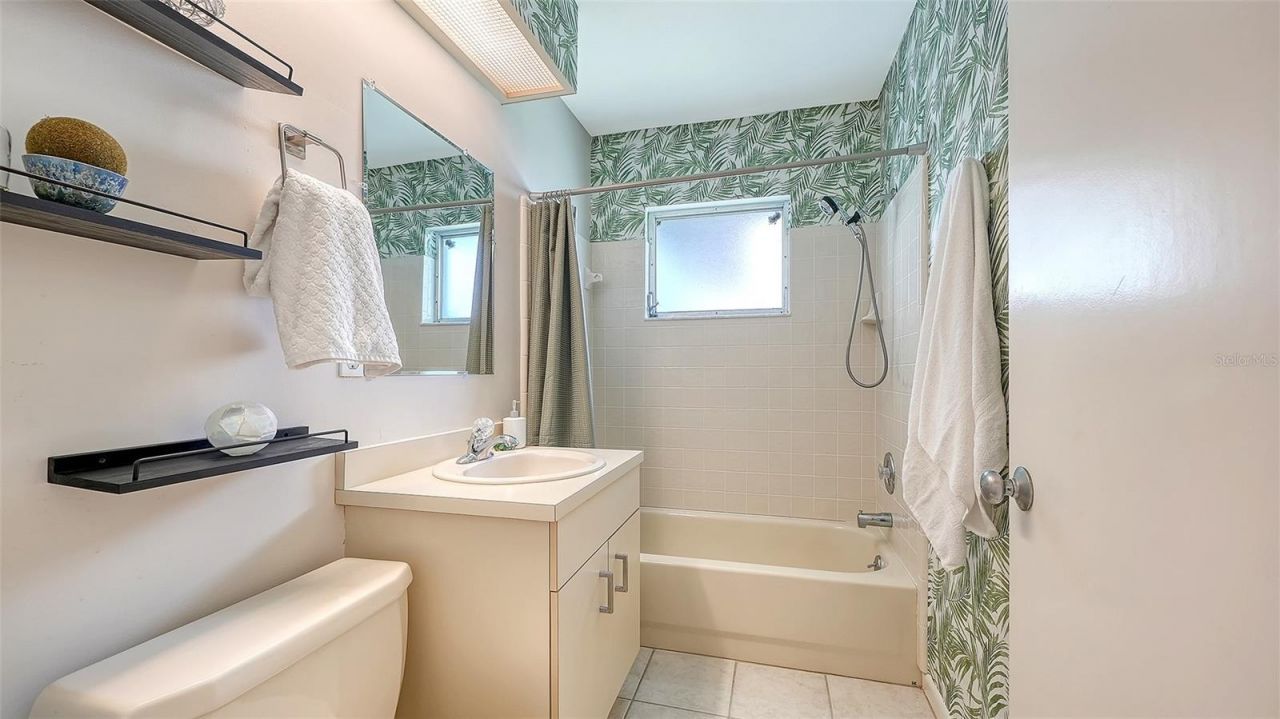 1604 Casey Key Road, Nokomis, FL 34275 Photo