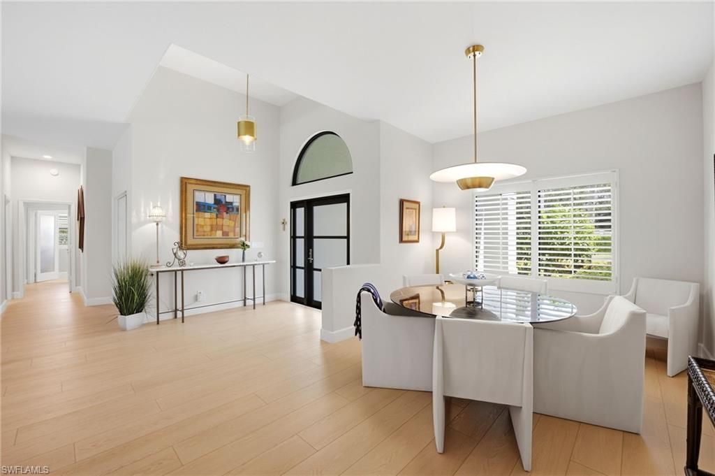 11569 Longshore Way E, Naples, FL 34119 Photo