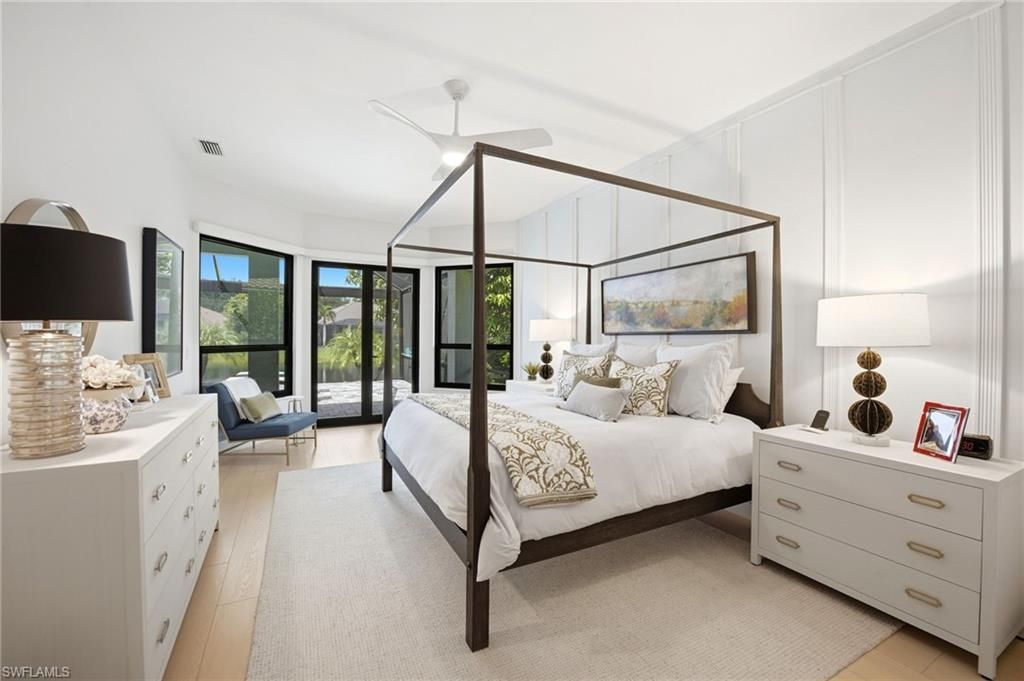 11569 Longshore Way E, Naples, FL 34119 Photo