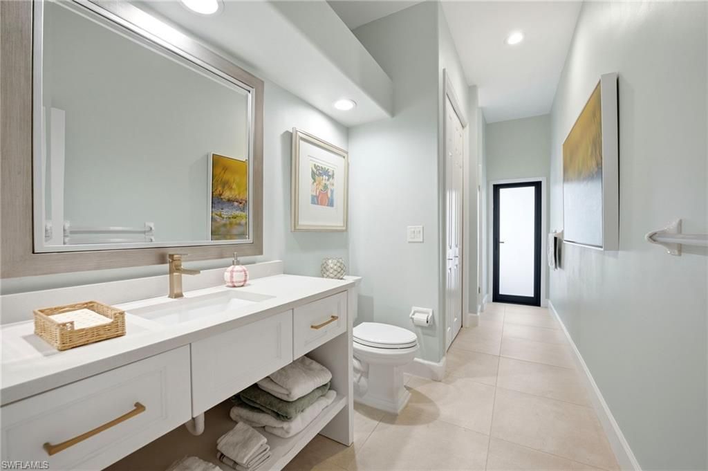 11569 Longshore Way E, Naples, FL 34119 Photo