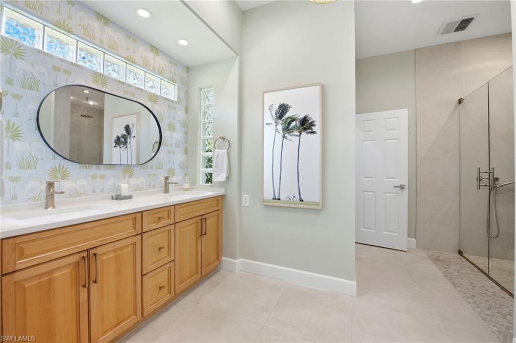 11569 Longshore Way E, Naples, FL 34119 Photo