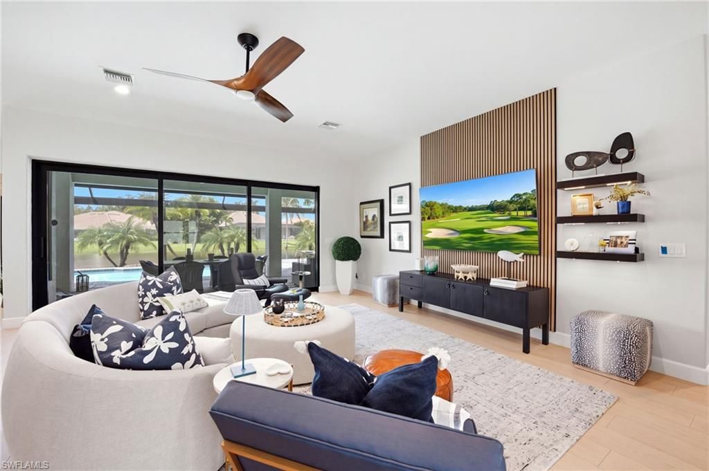 11569 Longshore Way E, Naples, FL 34119 Photo