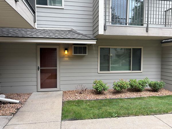 2110 Ridge Drive, Unit 13, Saint Louis Park, MN 55416