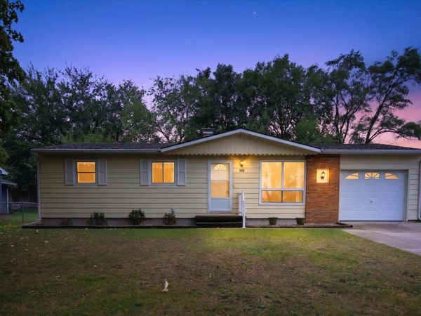143 Marshall Street W, Alma, MI 48801