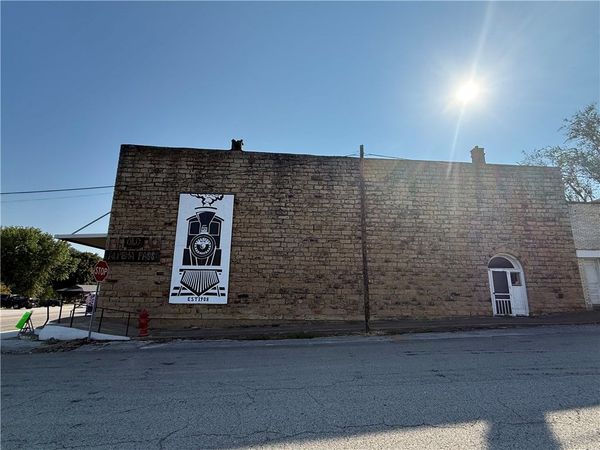 102 E Main Street , Alpena, AR 72611