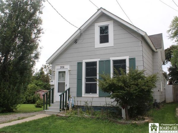 306 Robin Street, Dunkirk, NY 14048