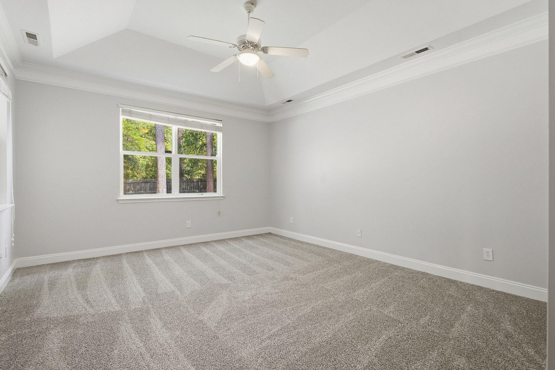 654 Grassy Hill Road Photo 14