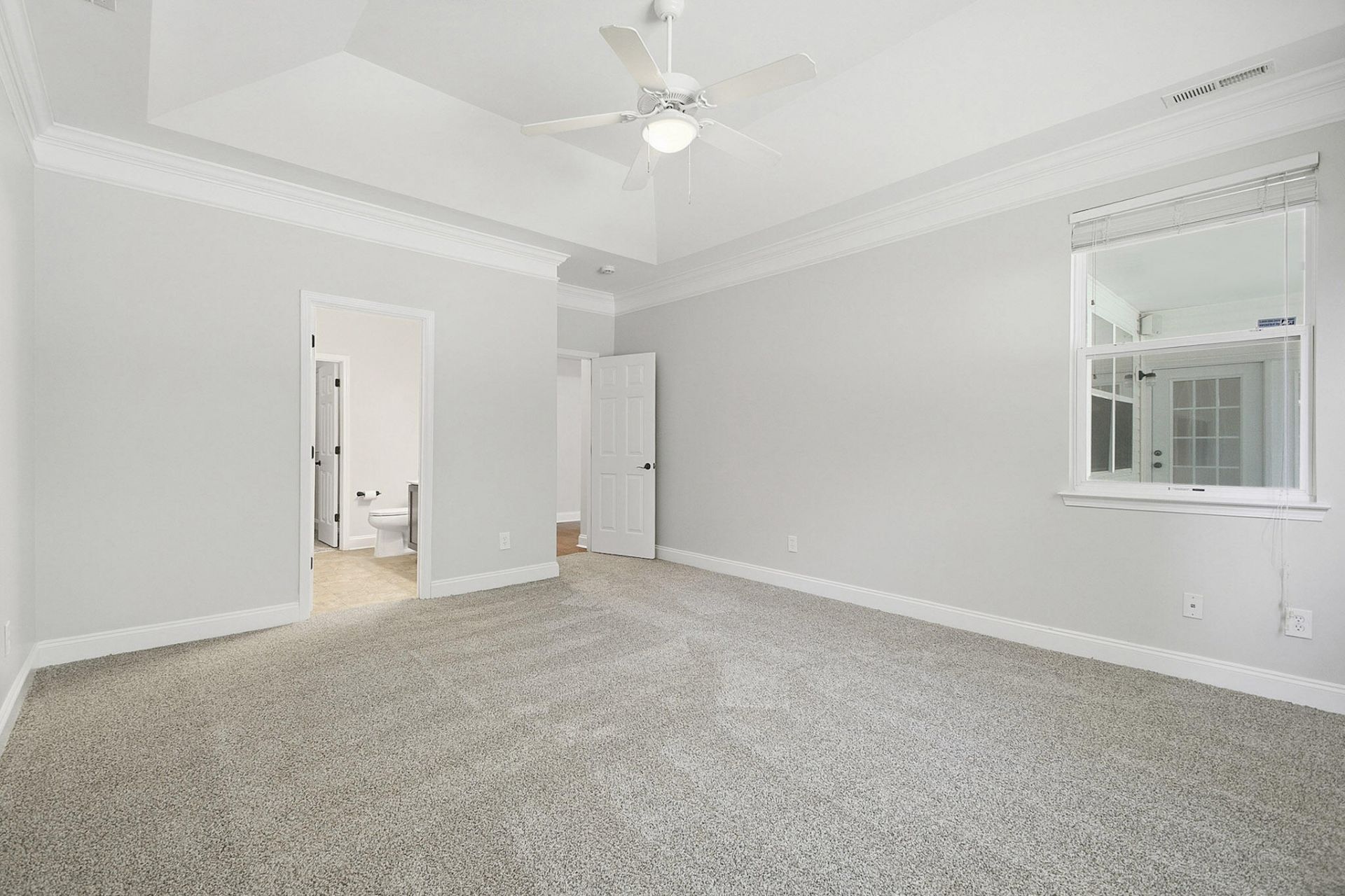 654 Grassy Hill Road Photo 15