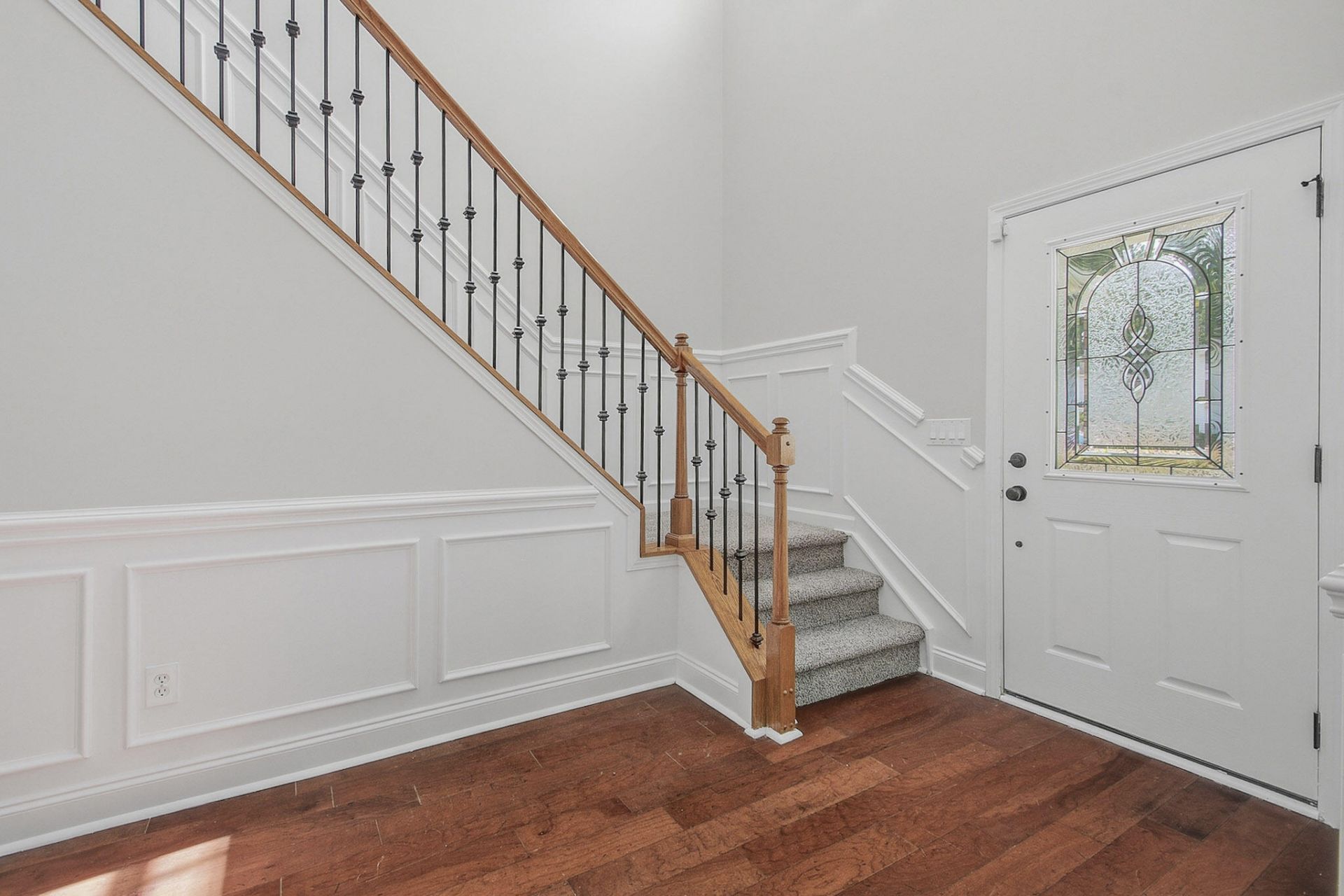 654 Grassy Hill Road Photo 17