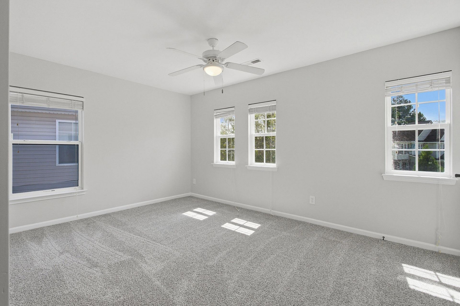654 Grassy Hill Road Photo 24
