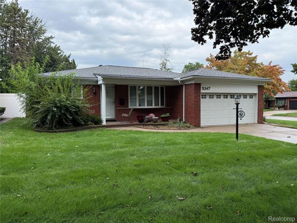 5347 Parent Avenue , Warren, Mi 48092