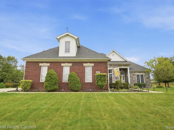 8401 Heartwood Drive , Berlin Township, Mi 48166