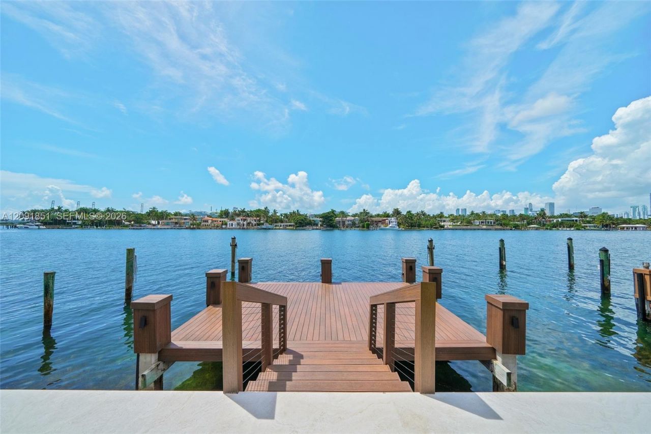 80 S Hibiscus Dr , Miami Beach, FL 33139 Photo