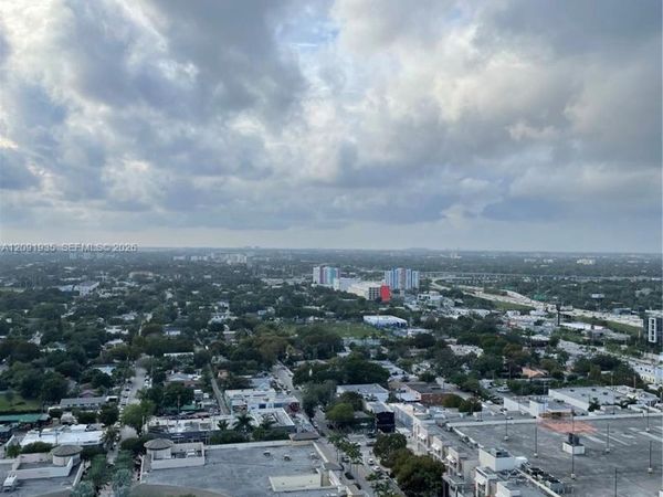 3301 NE 1st Ave , Unit H2501, Miami, FL 33137