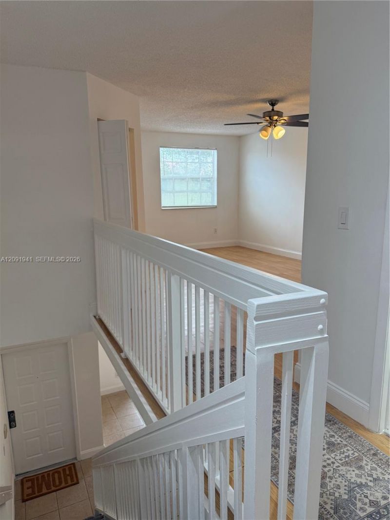 18322 NW 68th Ave , Unit B, Hialeah, FL 33015 Photo