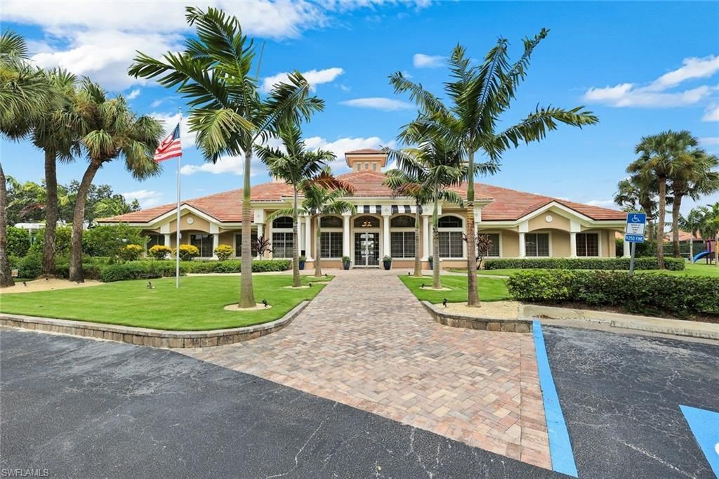 5936 Sand Wedge Ln, Unit 1604, Naples, FL 34110 Photo