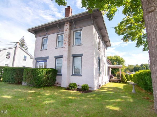 1431 Route 9, Halfmoon, NY 12065