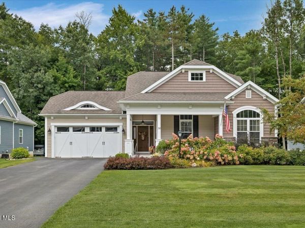 38 Admirals Way, Malta, NY 12020