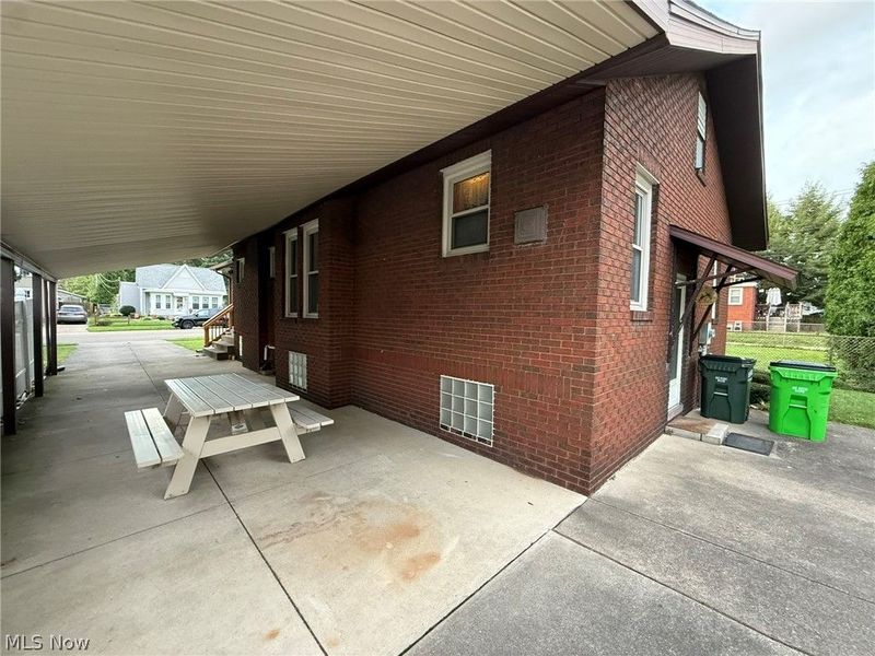 410 E 2nd Street, Dover, OH 44622 Photo 33