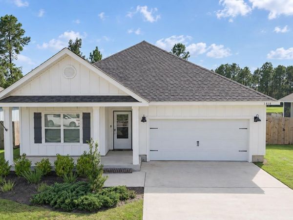 5898 Danbury Blvd, Pace, FL 32571