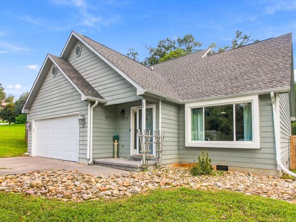5973 Warrenpark Lane, Knoxville, TN 37912