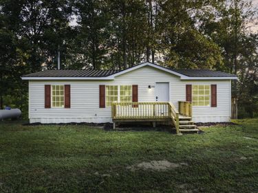 300 Old Hopewell Road, Beattyville, KY 41311