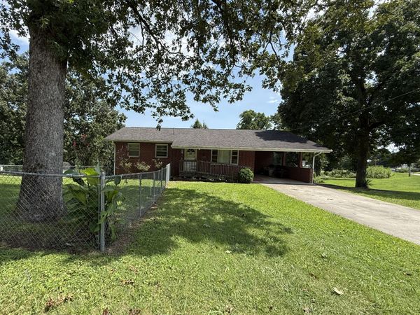200 N Church Ave , Rockwood, TN 37854
