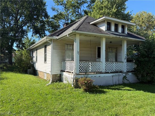 202 Best Street , Bedford, OH 44146
