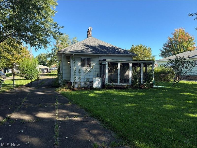 202 Best Street, Bedford, OH 44146 Photo 8