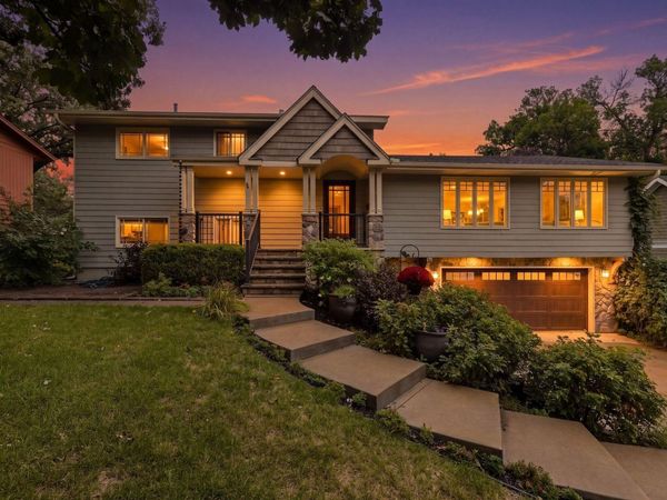 4011 Grimes Avenue S, Edina, MN 55416