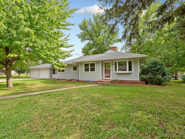 815 Court Avenue, Gaylord, MN 55334