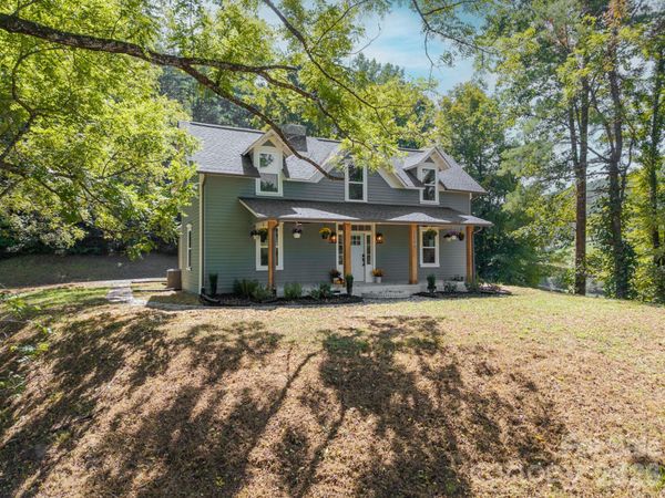 1846 Sunset Farms Road , Whittier, NC 28789