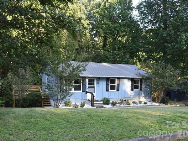 247 Lucky Street , Marion, NC 28752