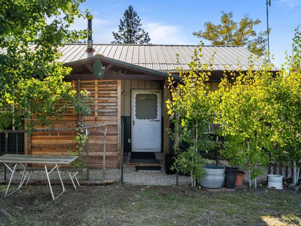 4548 Emilys Way, Springdale, WA 99173