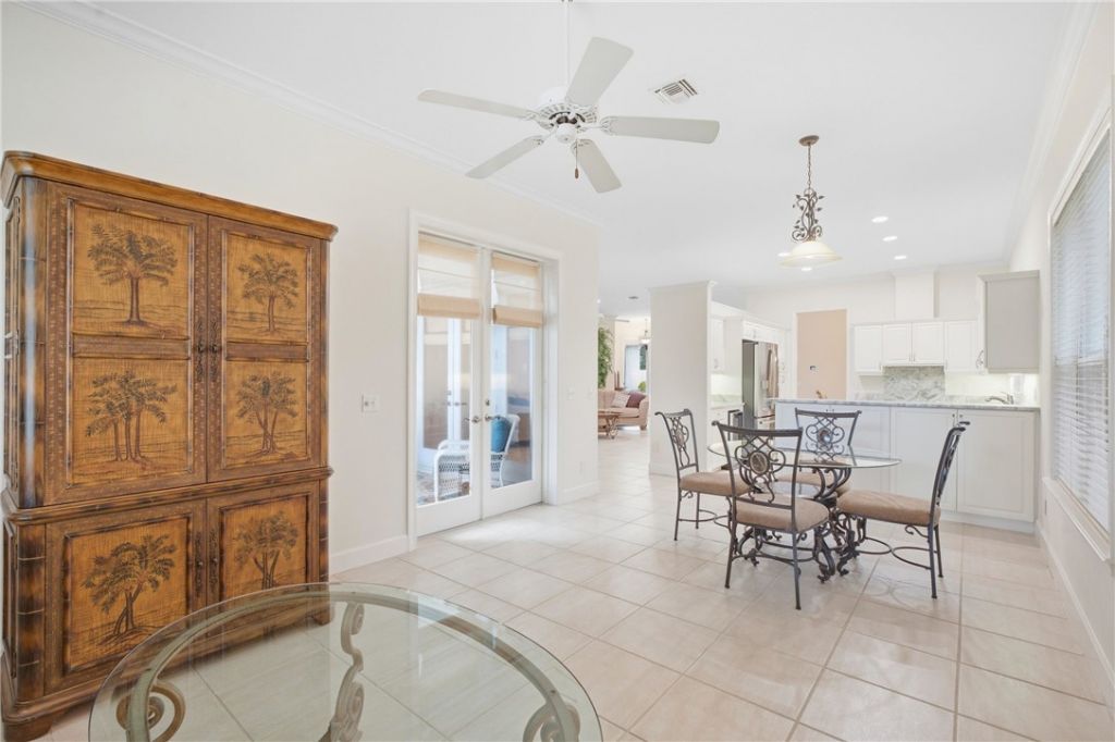8421 Sabal Palm Court , Unit 8421, Indian River Shores, FL 32963 Photo