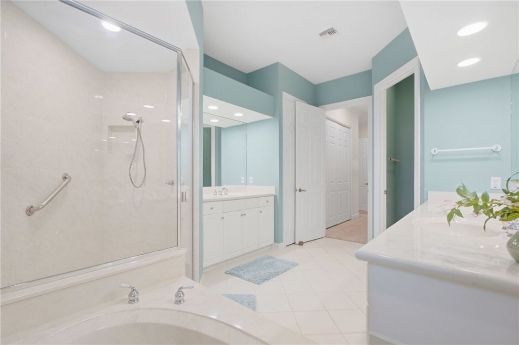 8421 Sabal Palm Court , Unit 8421, Indian River Shores, FL 32963 Photo
