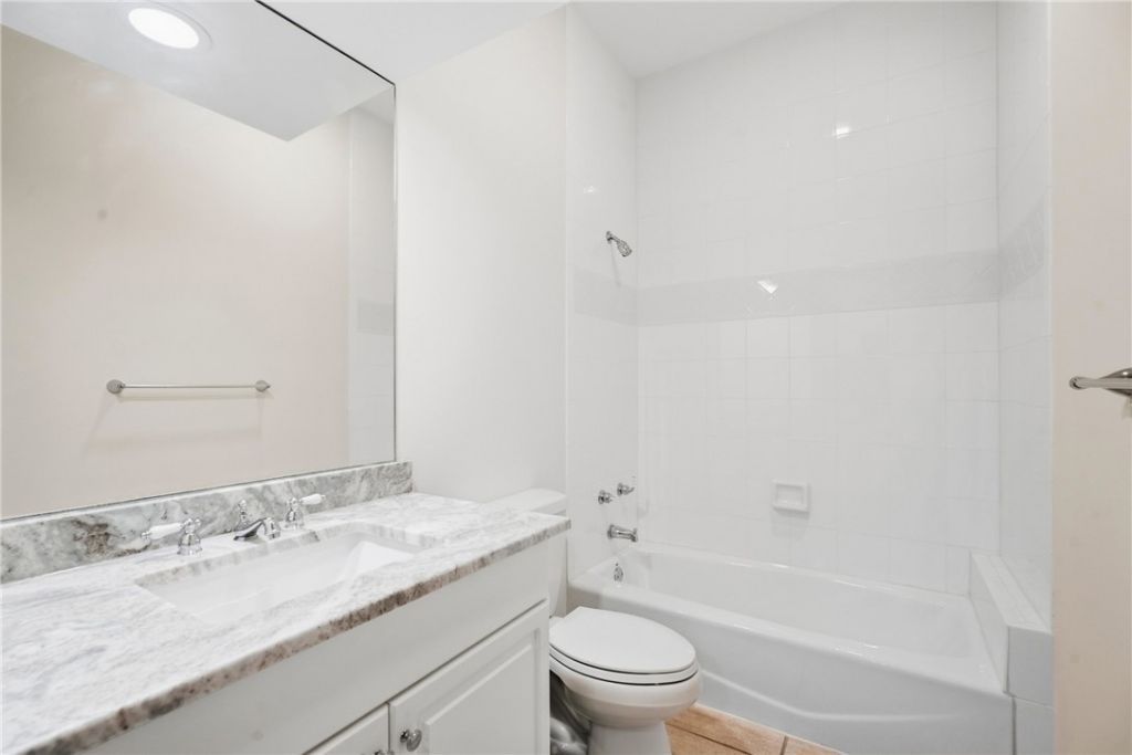 8421 Sabal Palm Court , Unit 8421, Indian River Shores, FL 32963 Photo