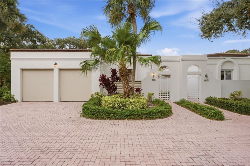 8421 Sabal Palm Court , Unit 8421, Indian River Shores, FL 32963 Photo