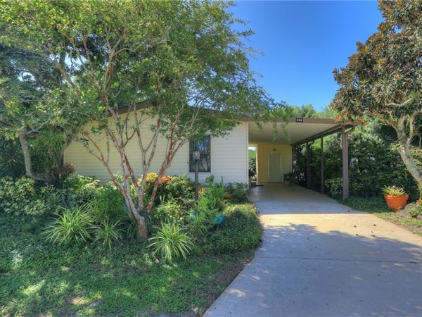 559 Marlin Circle , Barefoot Bay, FL 32976