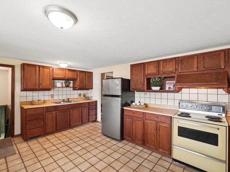 1494 Cranwood Drive, Columbus, OH 43229 Photo 15