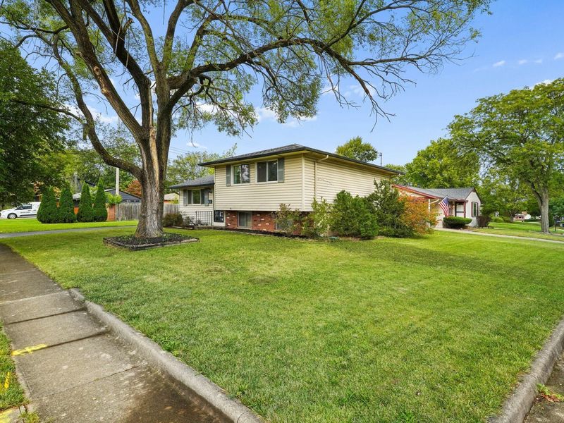 1494 Cranwood Drive, Columbus, OH 43229 Photo 4